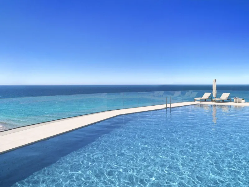 New Homes with Sea Views in Castillo de Lagos, Eastern Costa del Sol& & Quiet and privileged location just 100 metres from the sea& This exclusive development is located in the Castillo de Lagos residential area, a natural enclave with spectacula