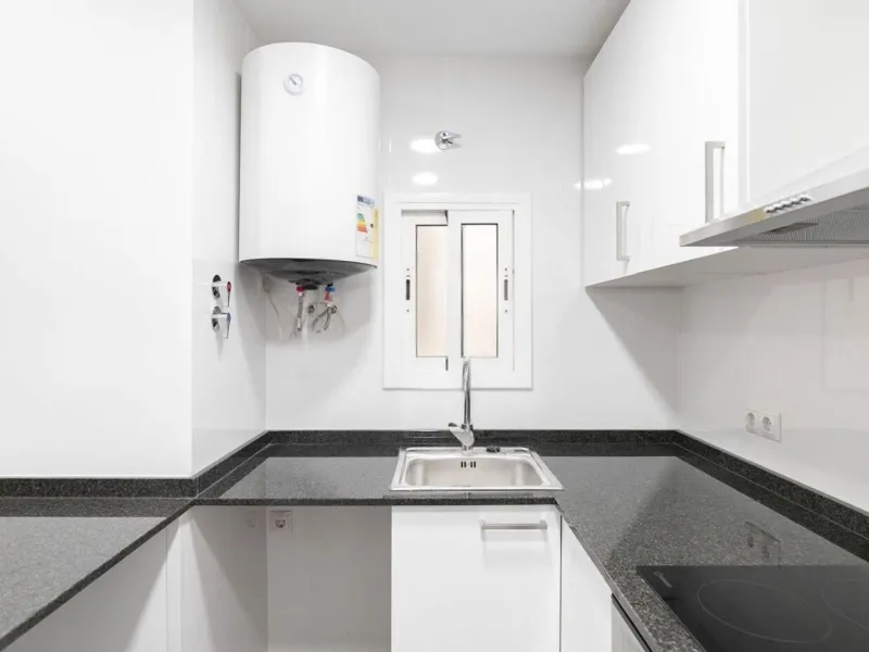 Renovated apartment with private terrace in El Born, Barcelona