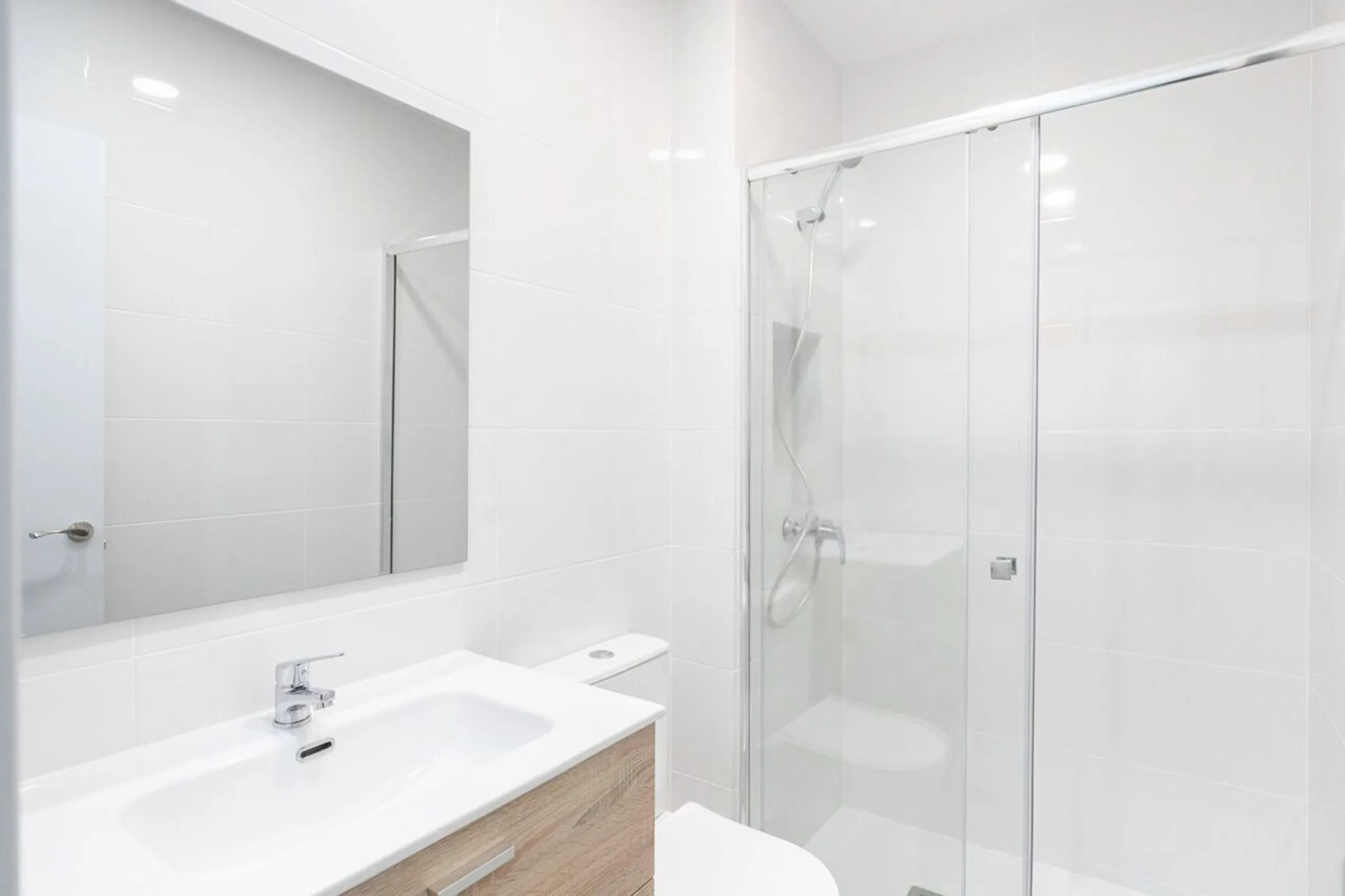 Renovated apartment with private terrace in El Born, Barcelona