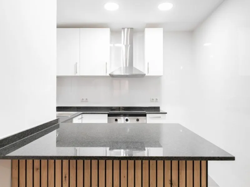 Renovated apartment with private terrace in El Born, Barcelona