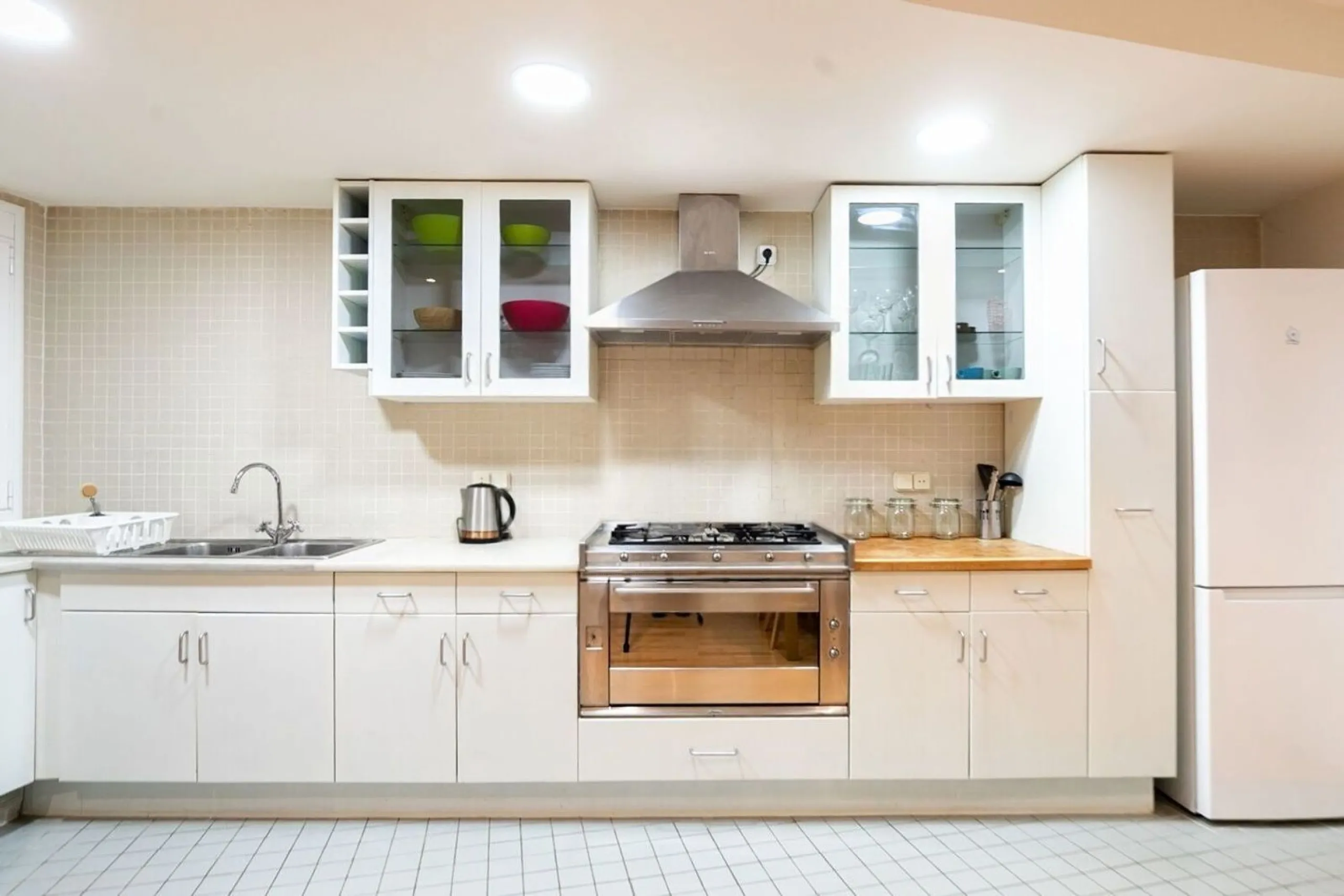 Renovated furnished apartment in El Born, Barcelona