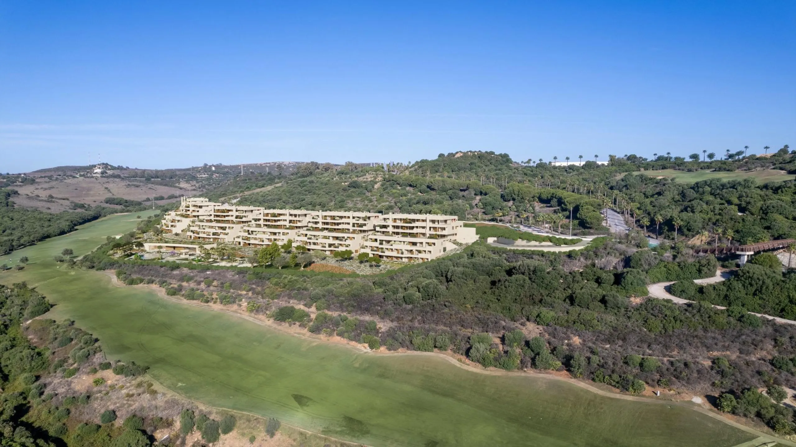 Exclusive New Build Residential Development in La Alcaidesa with Sea and Golf Views& & Modern homes in a privileged location on the Costa del Sol& Discover this new residential complex in La Alcaidesa, a quiet and picturesque enclave by the Medit