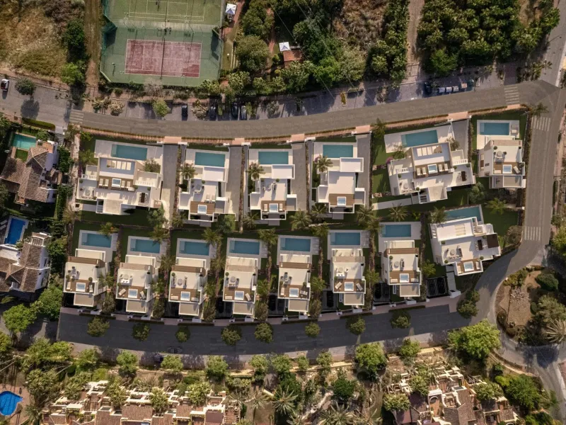 Exclusive New Build Villas in Estepona next to El Campanario Golf& & Contemporary luxury in a privileged location on the Costa del Sol& Discover a unique development of 14 designer villas located in one of the most exclusive areas between Marbell