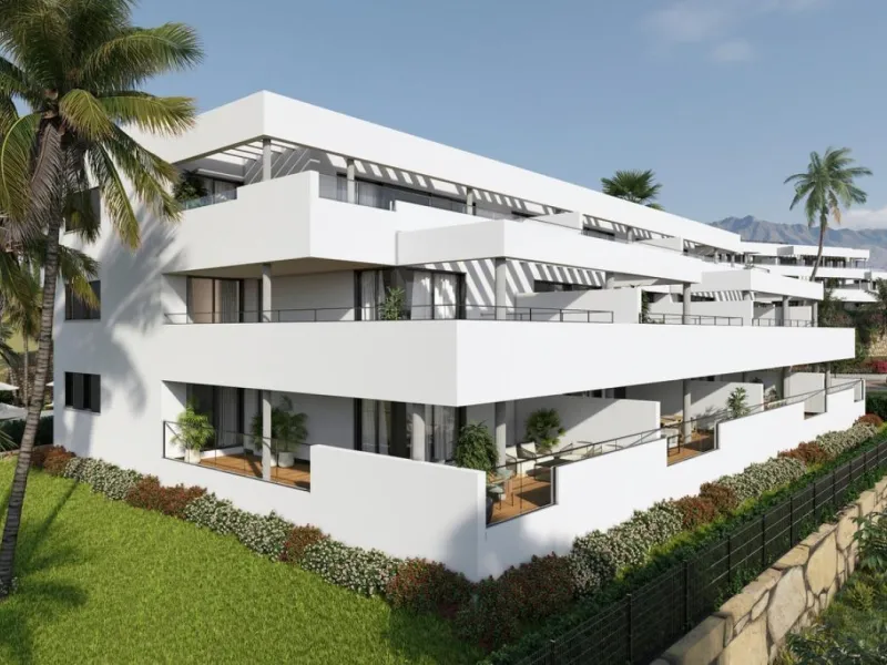 NEW BUILD RESIDENTIAL COMPLEX IN CASARES& & New Build residential complex in Casares consists of 47 multi-family apartments and penthouses of 1, 2 and 3 bedrooms. Each property has a garage and storage room included.& & Private residential com