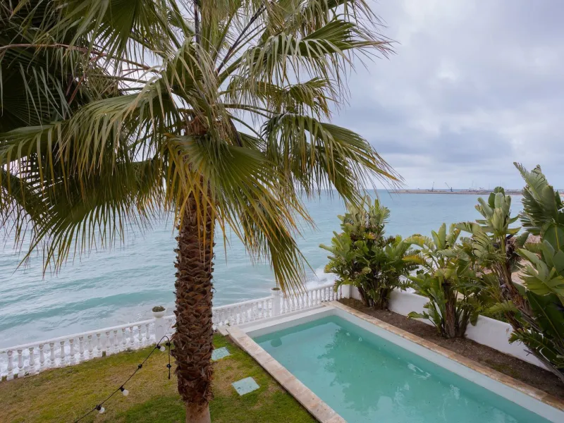 Finca exclusiva con vistas al mar en Vilanova, Costa Barcelona