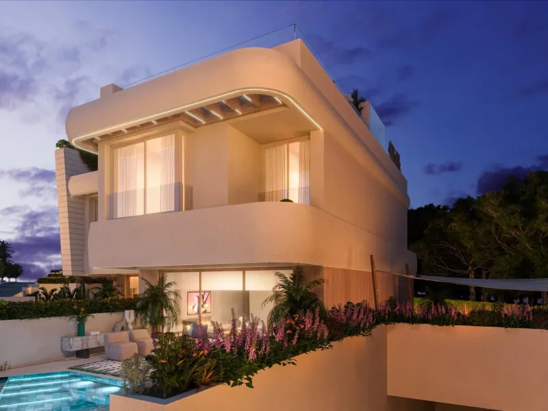 NEW BUILD LUXURY FRONTLINE RESIDENTIAL COMPLEX NEAR MARBELLA& & New Build unique and unrivalled project located on the beachfront in Las Chapas (Marbella), on one of the last available plots facing the sea,.& Residential offers 96 spacious apartm