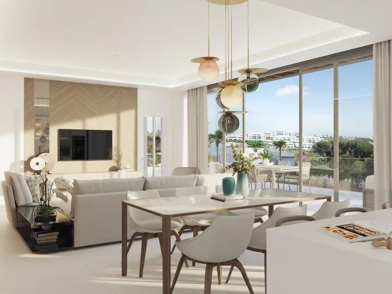 Gated frontline golf development, on gentle hills in the outskirts of Marbella. 3 and 4 bedroom homes with large windows, and living room and kitchen integrated into an open-plan space that allows you to take advantage of natural light at every moment of 