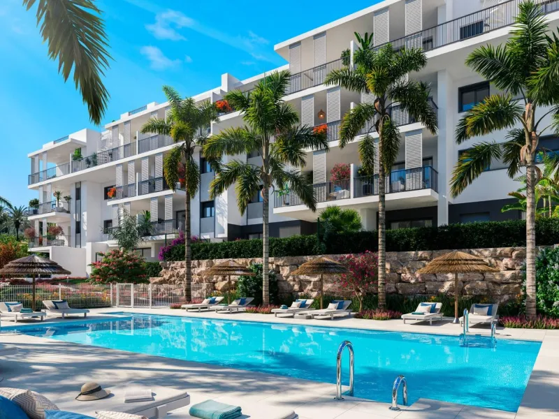 NEW BUILD RESIDENTIAL COMPLEX IN ESTEPONA& & New Build residential complex is the great opportunity for those who want it all. This magnificent development, located 5 minutes from the center of Estepona and La Rada beach, is perfect for those lookin