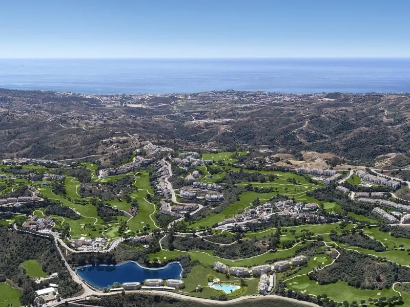 NEW BUILD RESIDENTIAL COMPLEX AT LA CALA GOLF RESORT, MIJAS& & New Build residential complex of apartments and penthouses at the La Cala Golf Resort.& & The residence is being built at the top of the hill overlooking the Europa Golf Course, in