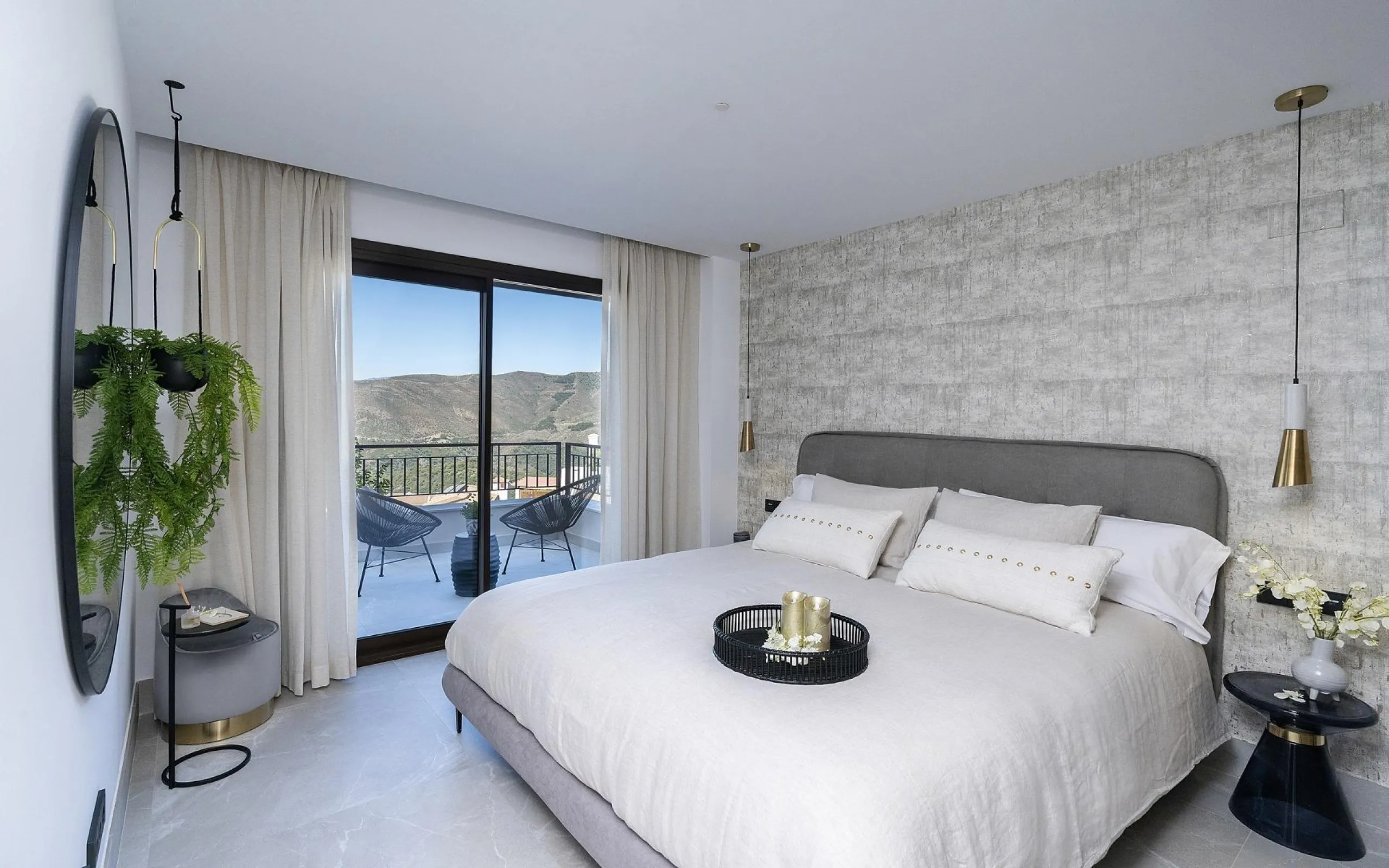 NEW BUILD RESIDENTIAL COMPLEX IN ISTAN, NEAR MARBELLA& & New Build development in the Sierra de las Nieves, close to the Sierra Blanca Country Club resort, in an area of exceptional natural beauty with hundred-year-old forests and panoramic views of