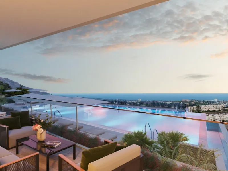 EXCLUSIVE URBANISATION WITH SEA VIEWS ON THE COSTA DEL SOL& & Development of 56 exclusive 3 and 4 bedroom homes with panoramic sea views, distributed in 7 blocks with only 2 homes per floor, which further increases their exclusivity. Fully equipped 