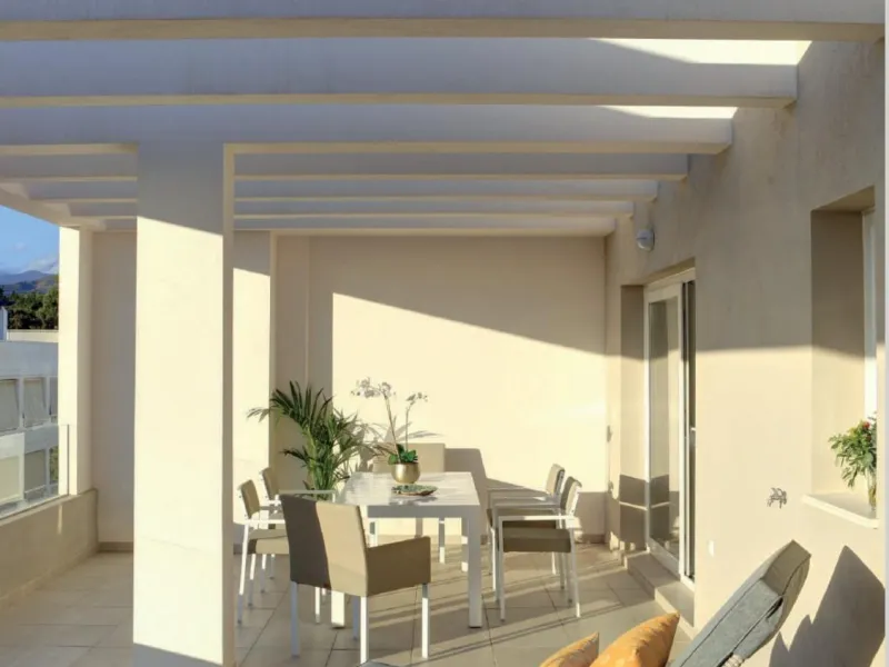 NEW BUILD APARTMENTS IN NUEVA ANDALUCIA& & New Build residential of apartments and penthouses located in Nueva Andalucía, just a few minutes from Puerto Banús and San Pedro Alcántara, Marbella.& & A magnificent building with a modern style and
