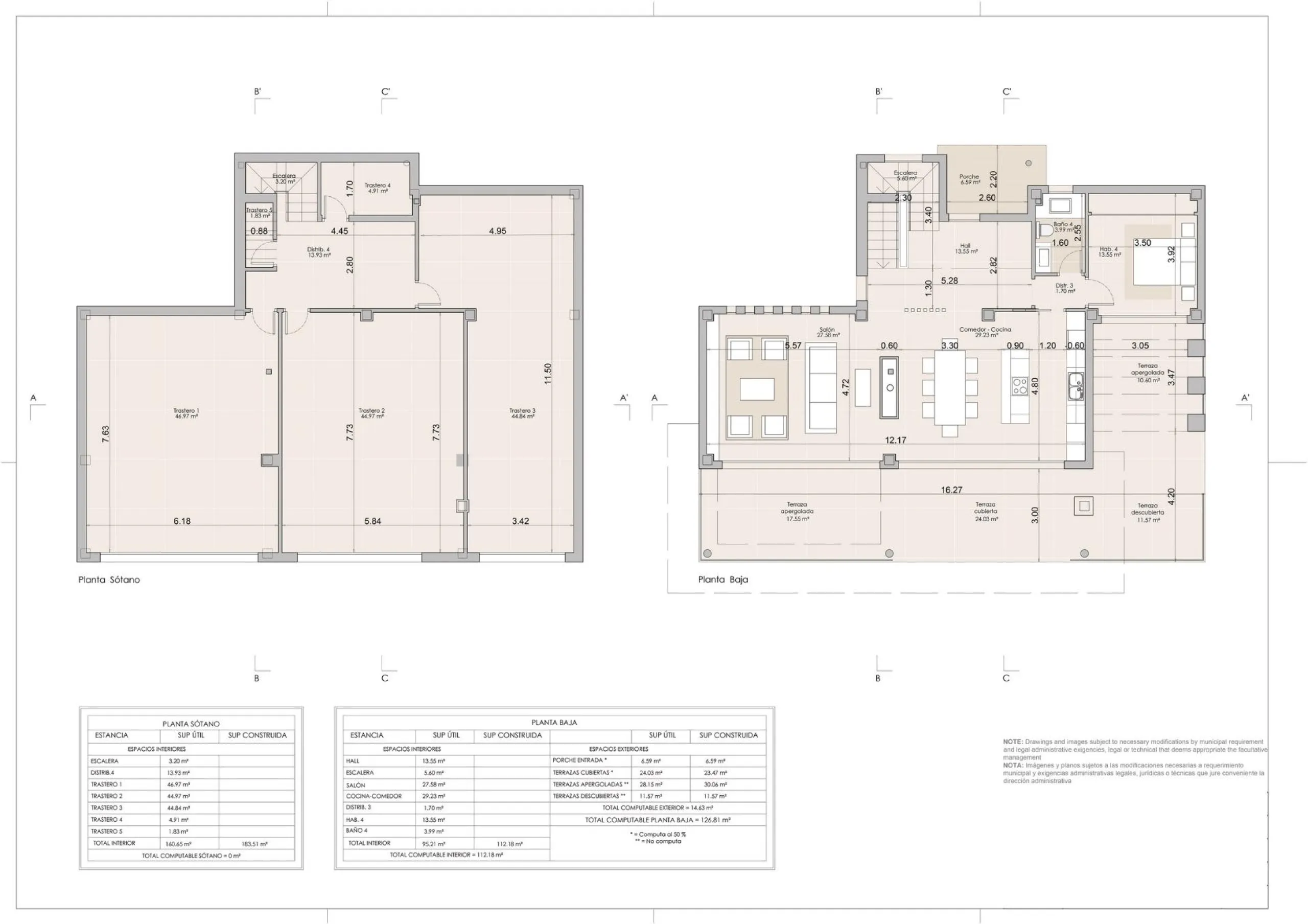 EXKLUSIVT KOMPLEX MED DE BÄSTA GOLF- OCH HAVSUTSIKTERNA I MIJAS& & Nytt lyxprojekt med endast 13 magnifika villor, var och en med 4 sovrum med eget badrum. Tre av sovrummen ligger på övervåningen, medan det fjärde ligger bredvid vardagsrummet. En st