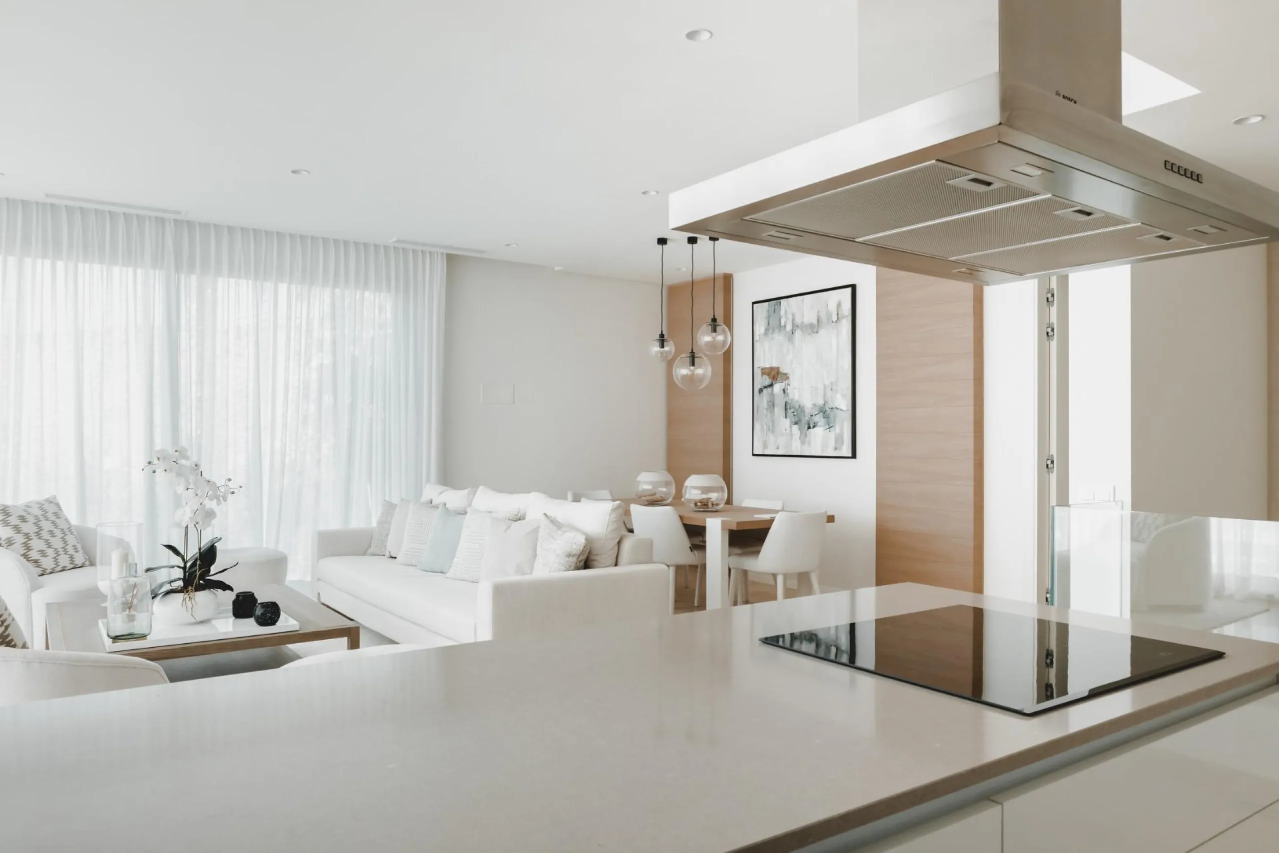 EXCLUSIVE URBANISATION NEXT TO MARBELLA CLUB GOLF& & An exquisite collection of residences set within the prestigious Marbella Club Golf Resort. With breathtaking views of the Mediterranean coastline, the iconic Rock of Gibraltar and the Atlas Mount