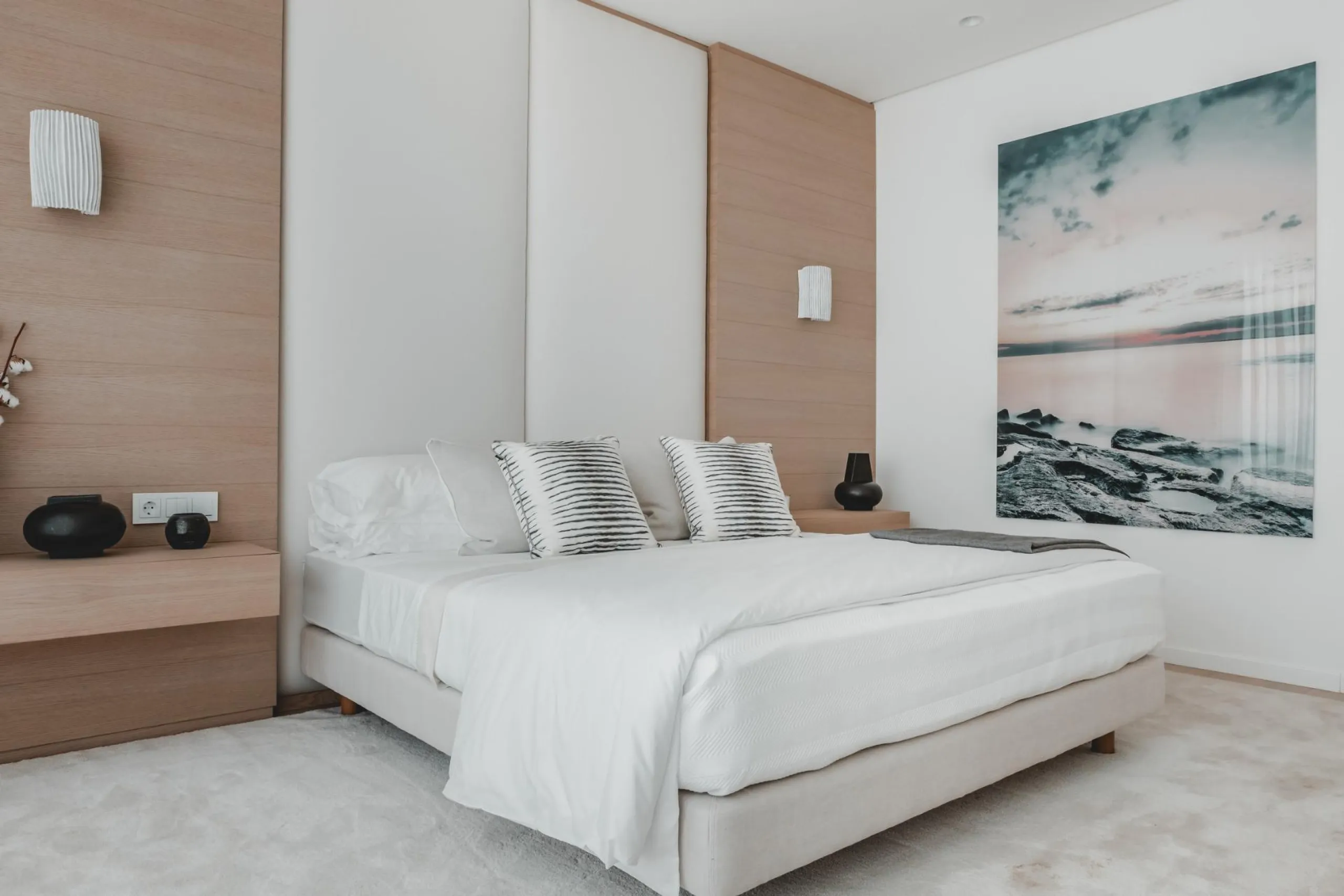 EXCLUSIVE URBANISATION NEXT TO MARBELLA CLUB GOLF& & An exquisite collection of residences set within the prestigious Marbella Club Golf Resort. With breathtaking views of the Mediterranean coastline, the iconic Rock of Gibraltar and the Atlas Mount