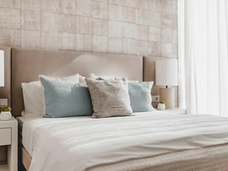 EXCLUSIVE URBANISATION NEXT TO MARBELLA CLUB GOLF& & An exquisite collection of residences set within the prestigious Marbella Club Golf Resort. With breathtaking views of the Mediterranean coastline, the iconic Rock of Gibraltar and the Atlas Mount