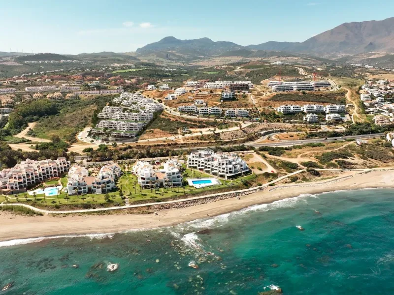 NEW BUILD RESIDENTIAL COMPLEX IN CASARES& & Situated halfway between Marbella and Sotogrande, next to Estepona in the Andalusia Region, New Build residential complex holds a privileged location on the Costa del Sol, inviting you to enjoy the Mediter