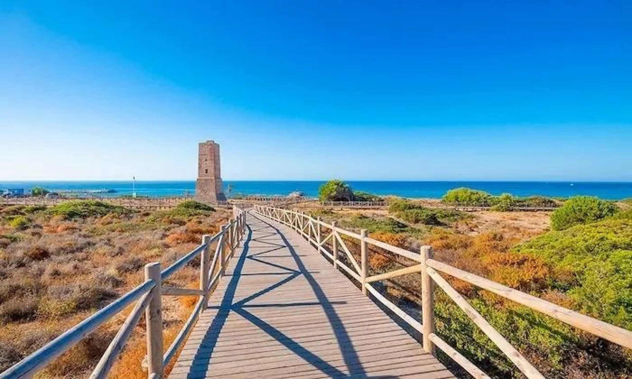 NEW BUILD RESIDENTIAL COMPLEX NEAR MARBELLA& & New Build an exclusive luxury complex consisting of 8 apartments with sea views in Cabopino, near Marbella, in the best area of the Costa del Sol.& & Its southwest orientation guarantees the best 