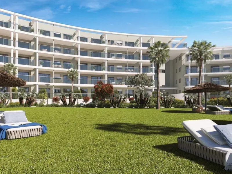 NEW BUILD RESIDENTIAL COMPLEX OF APARTMENTS IN MANILVA& & New Build residential complex located in Manilva where you will be surrounded by what really matters: nature, the sea and your loved ones, thanks to the tranquillity of living away from an el