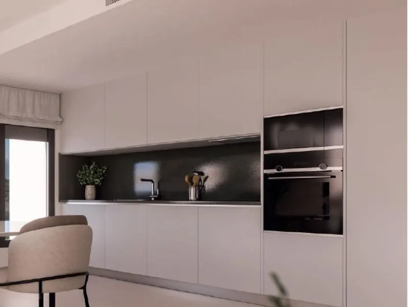 NEW BUILD RESIDENTIAL COMPLEX IN ESTEPONA& & New Build residential complex of 2 and 3 bedroom apartments located in Estepona where you will enjoy stunning sea views.& & The development is made up of 3 three-storey blocks with:& · Ground flo