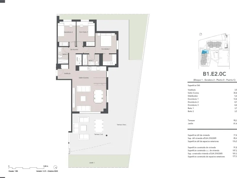 NEW BUILD RESIDENTIAL COMPLEX IN ESTEPONA& & New Build residential complex of 2 and 3 bedroom apartments located in Estepona where you will enjoy stunning sea views.& & The development is made up of 3 three-storey blocks with:& · Ground flo