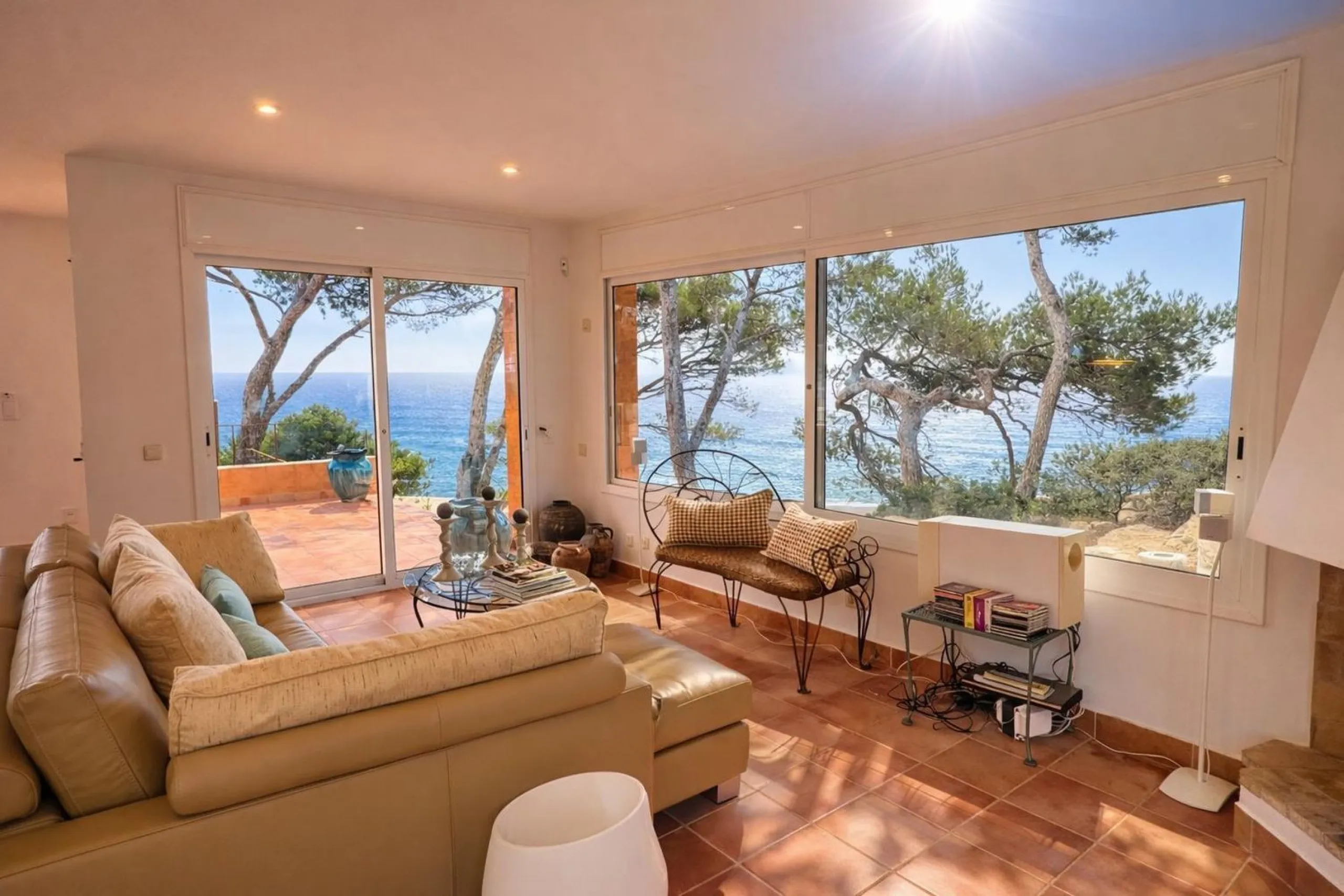 Detached frontline sea villa between Pals and Begur, Costa Brava