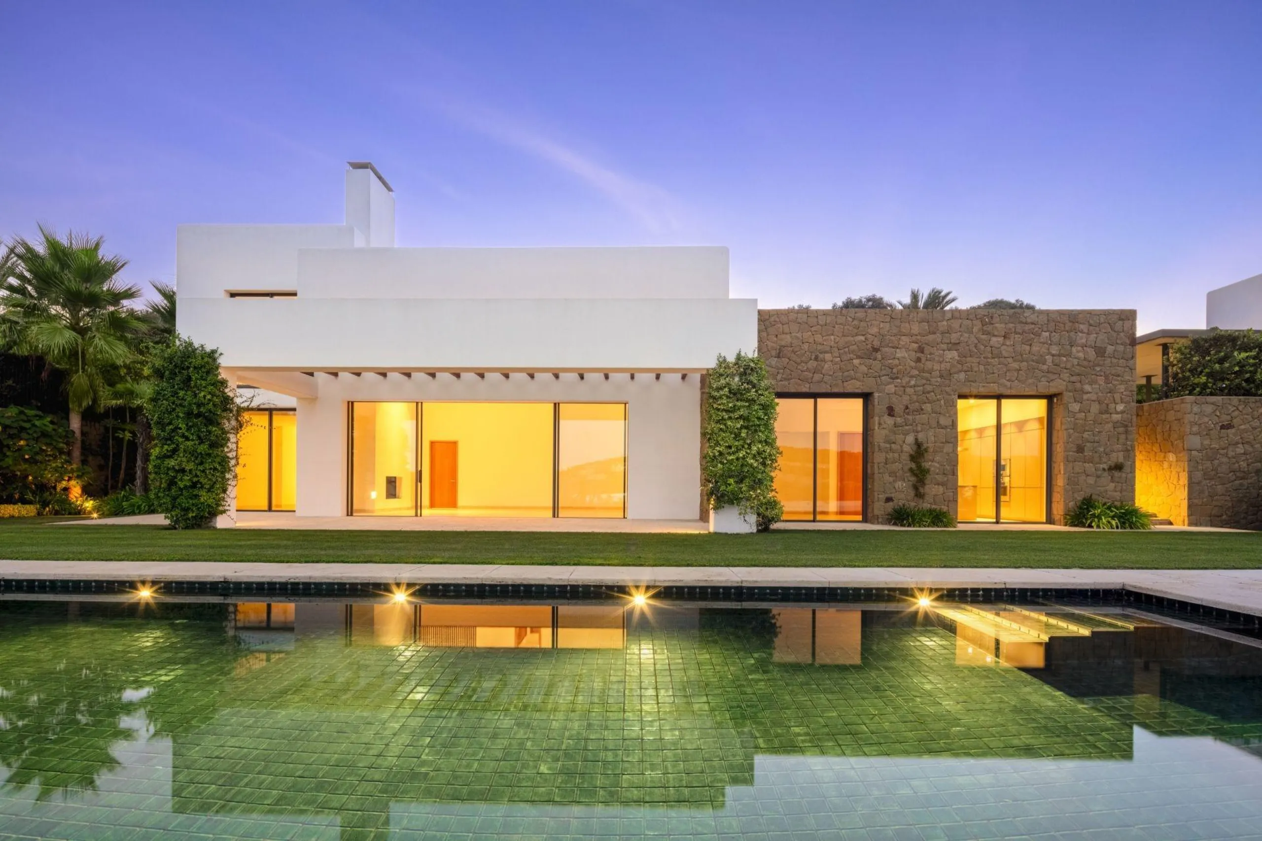 NEW BUILD EXCLUSIVE LUXURY VILLA AT FINCA CORTESÍN, CASARES& & Nestled within the enclave in the Finca Cortesin resort, this New Build villa exudes the charm of Ibiza-style residences. & The white structure, adorned with traditional Mediterranean