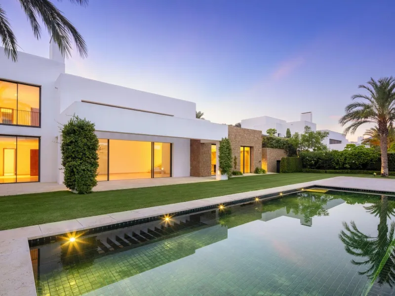 NEW BUILD EXCLUSIVE LUXURY VILLA AT FINCA CORTESÍN, CASARES& & Nestled within the enclave in the Finca Cortesin resort, this New Build villa exudes the charm of Ibiza-style residences. & The white structure, adorned with traditional Mediterranean