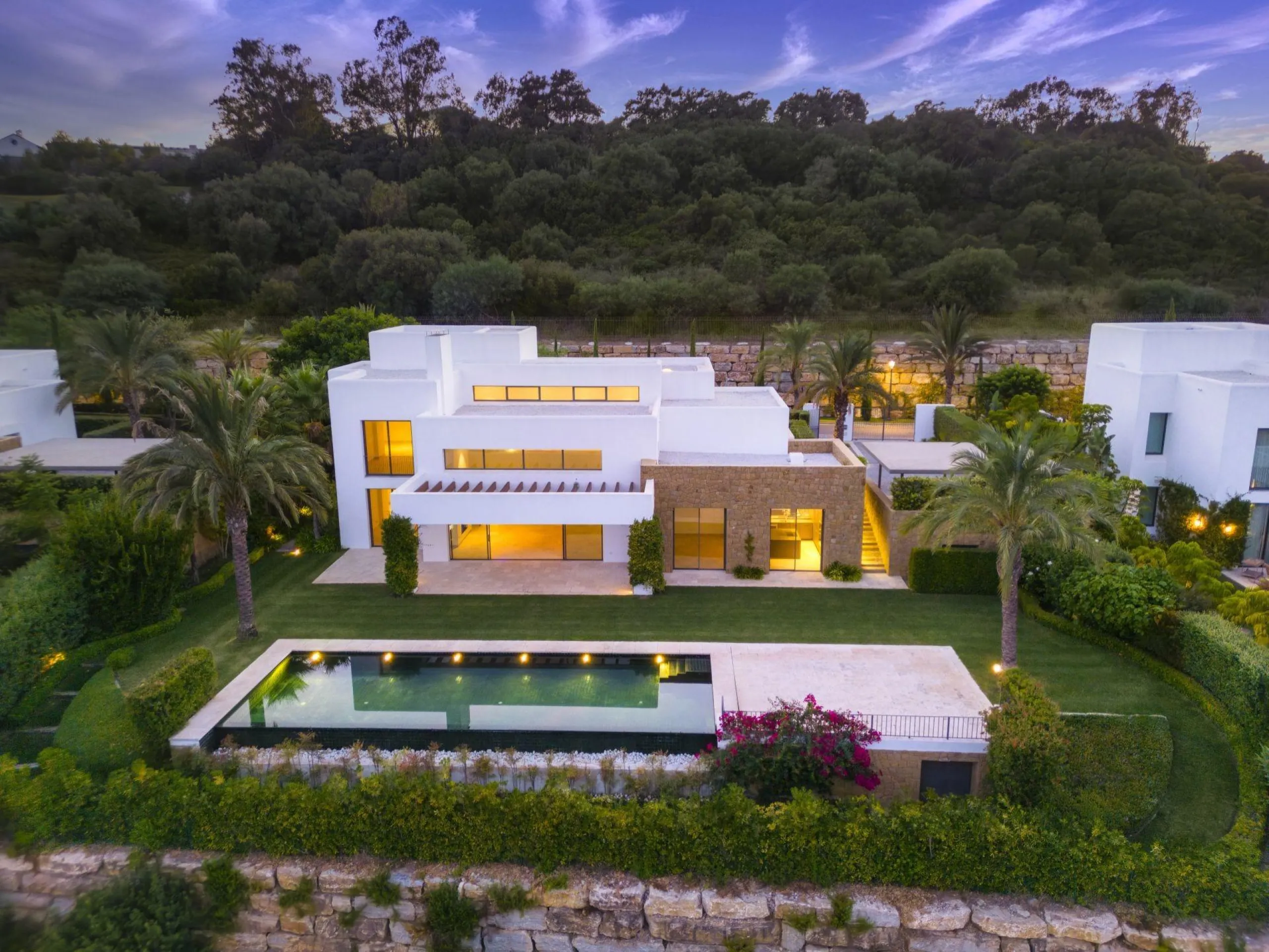 NEW BUILD EXCLUSIVE LUXURY VILLA AT FINCA CORTESÍN, CASARES& & Nestled within the enclave in the Finca Cortesin resort, this New Build villa exudes the charm of Ibiza-style residences. & The white structure, adorned with traditional Mediterranean