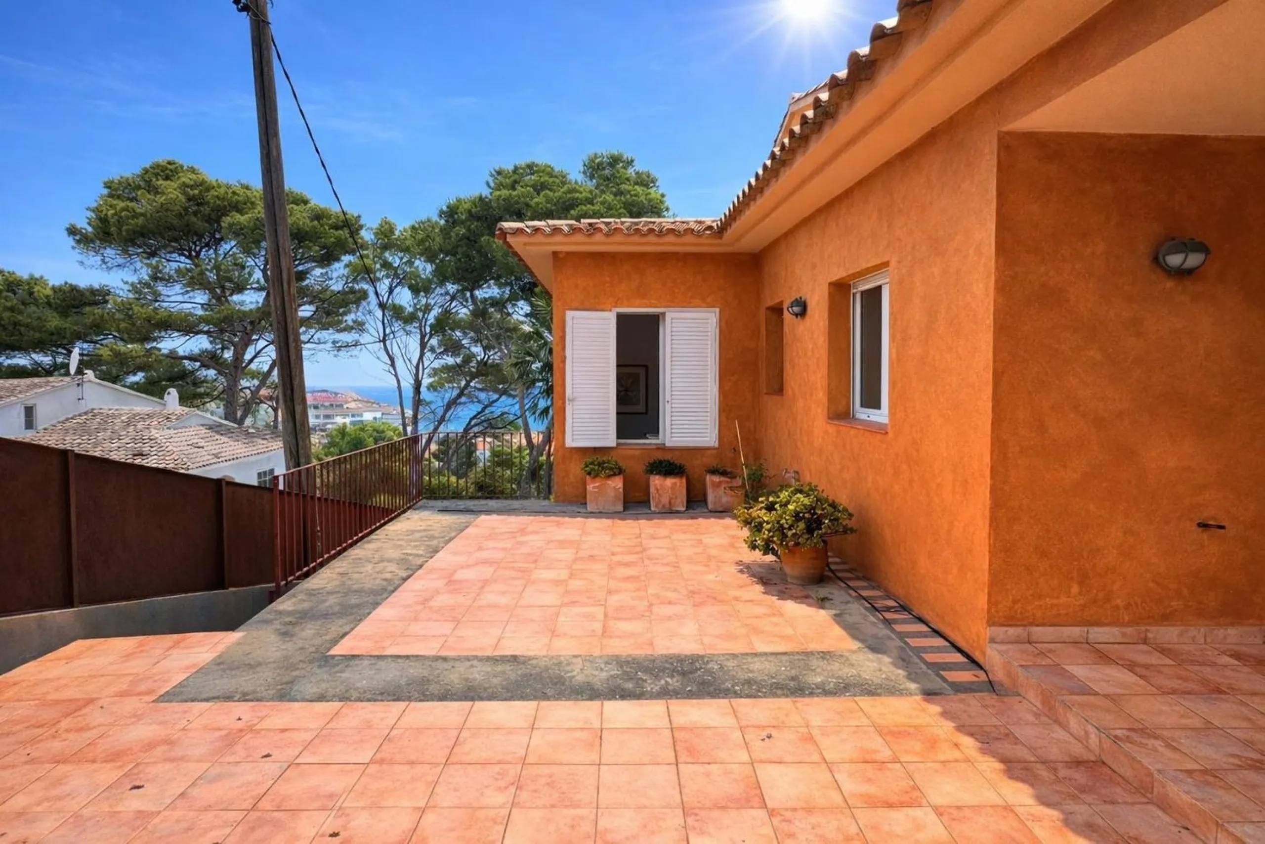 Detached frontline sea villa between Pals and Begur, Costa Brava