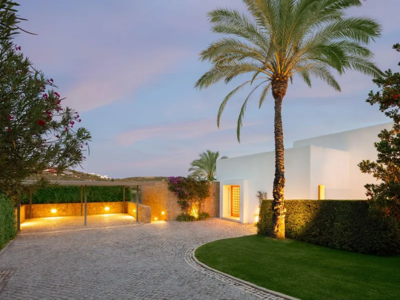 NEW BUILD EXCLUSIVE LUXURY VILLA AT FINCA CORTESÍN, CASARES& & Nestled within the enclave in the Finca Cortesin resort, this New Build villa exudes the charm of Ibiza-style residences. & The white structure, adorned with traditional Mediterranean
