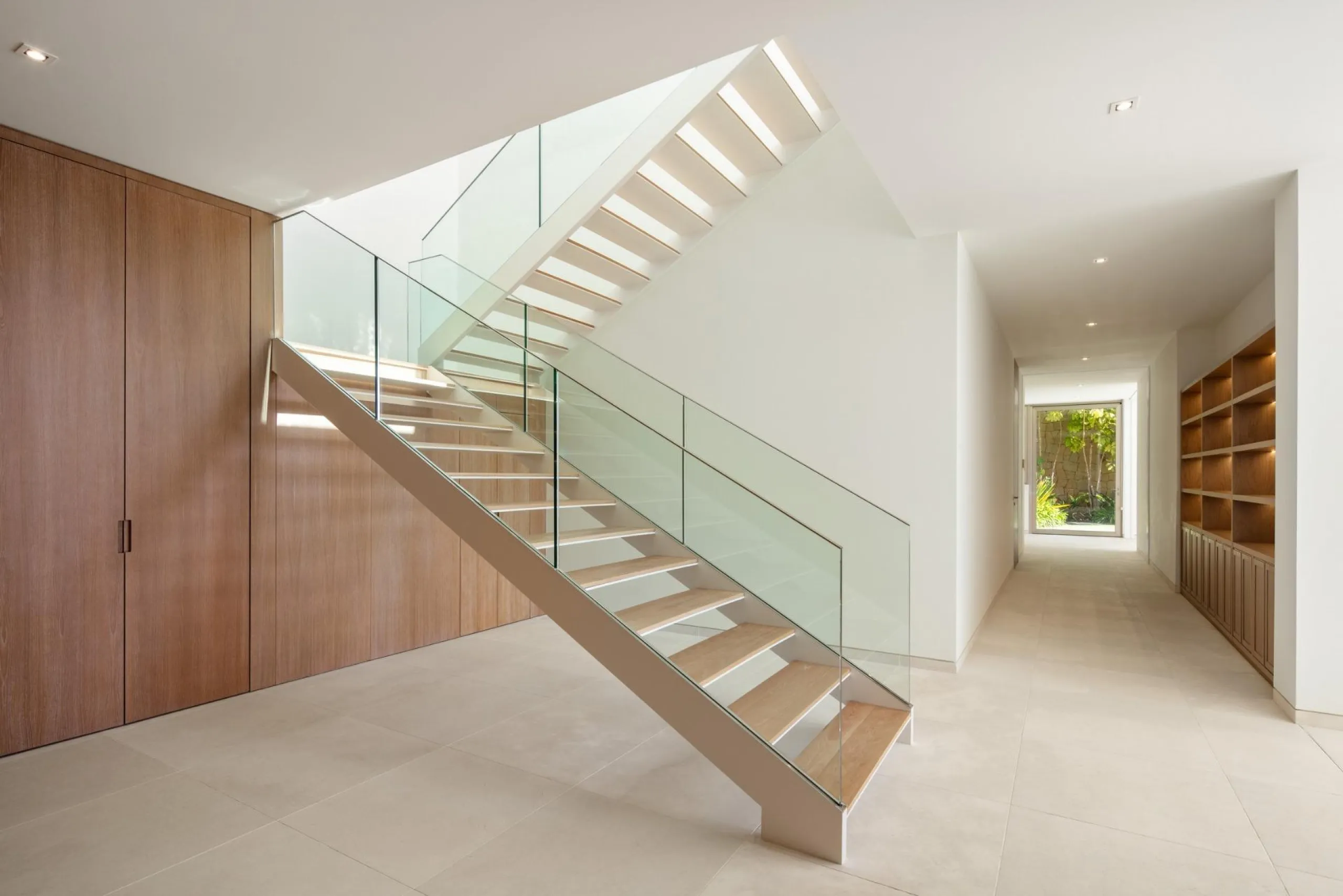 NEW BUILD EXCLUSIVE LUXURY VILLA AT FINCA CORTESÍN, CASARES& & This astonishing villa is the embodiment of luxury golfside living. Meticulously designed by the esteemed architects Vicens &amp; Romans, this opulent residence showcases an unrivalled a
