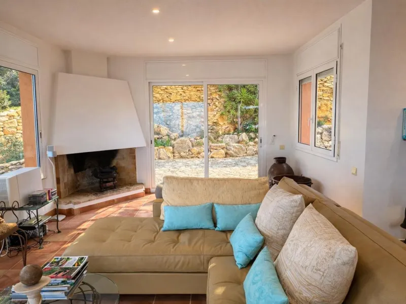Detached frontline sea villa between Pals and Begur, Costa Brava