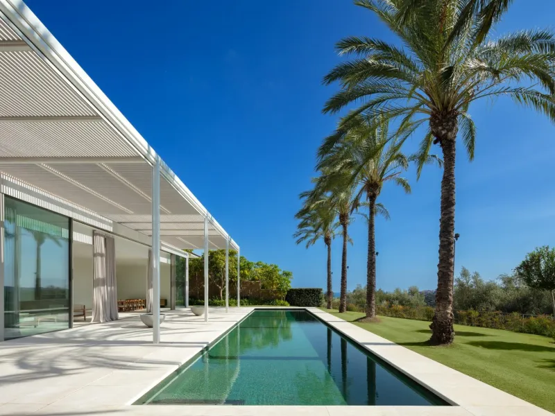 NEW BUILD EXCLUSIVE LUXURY VILLA AT FINCA CORTESÍN, CASARES& & This astonishing villa is the embodiment of luxury golfside living. Meticulously designed by the esteemed architects Vicens &amp; Romans, this opulent residence showcases an unrivalled a