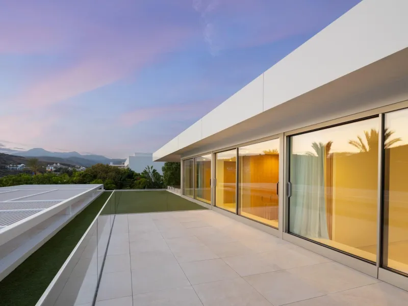 NEW BUILD EXCLUSIVE LUXURY VILLA AT FINCA CORTESÍN, CASARES& & This astonishing villa is the embodiment of luxury golfside living. Meticulously designed by the esteemed architects Vicens &amp; Romans, this opulent residence showcases an unrivalled a