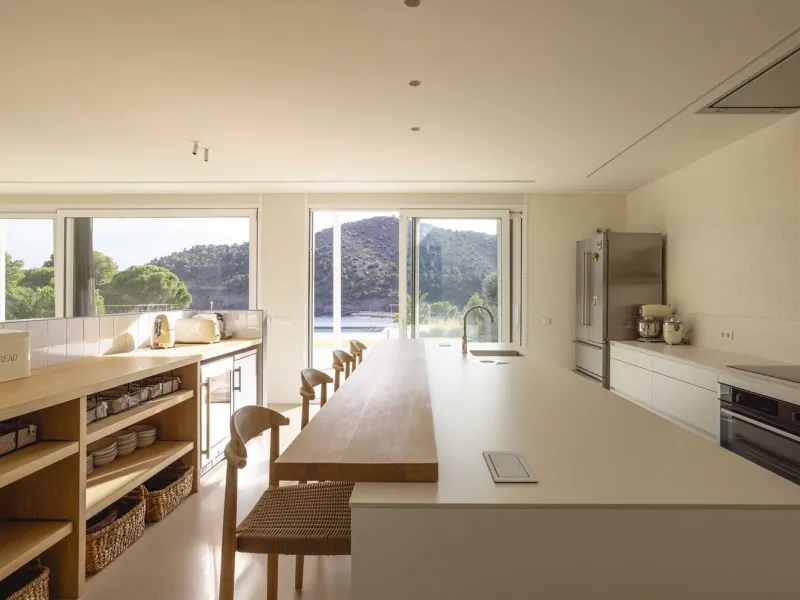 Villa exclusiva y moderna con acceso al mar en Costa Brava