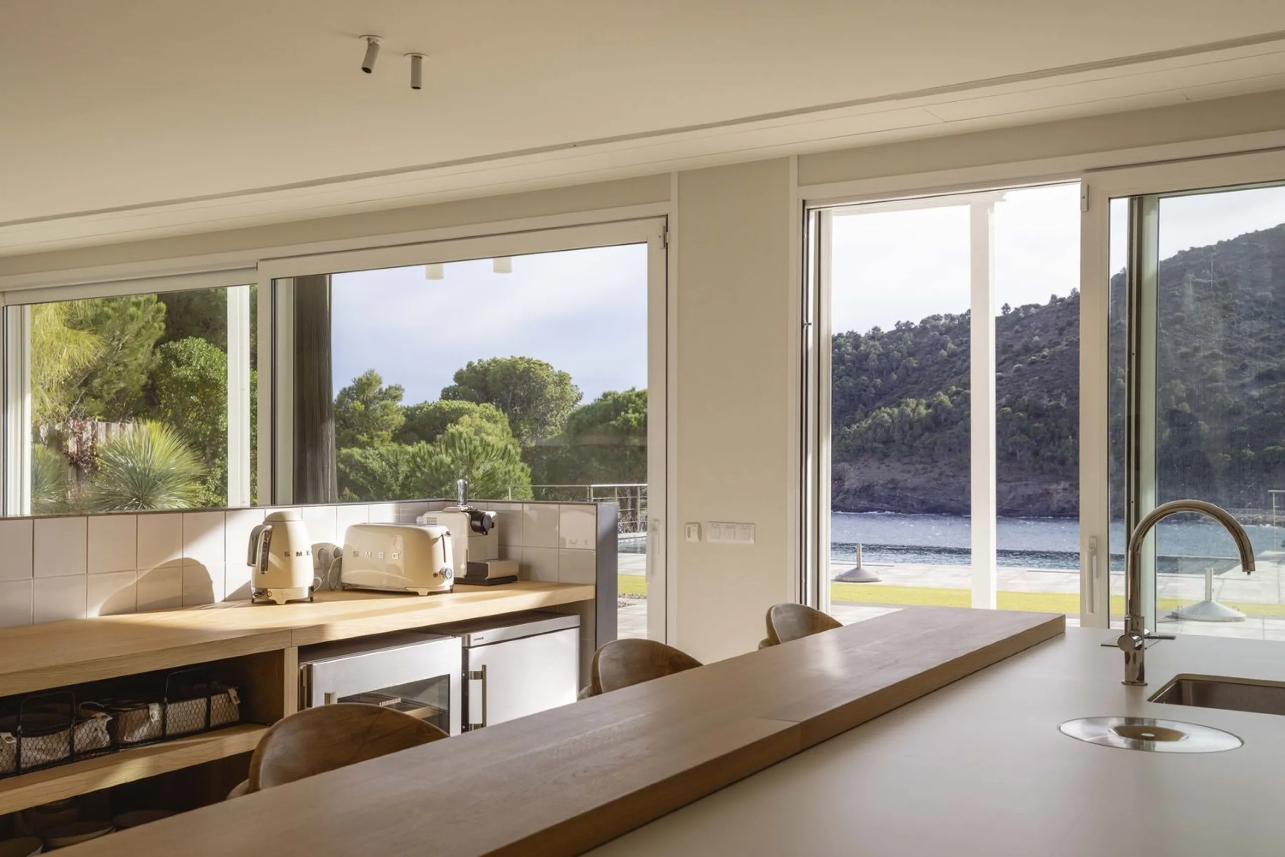 Villa exclusiva y moderna con acceso al mar en Costa Brava