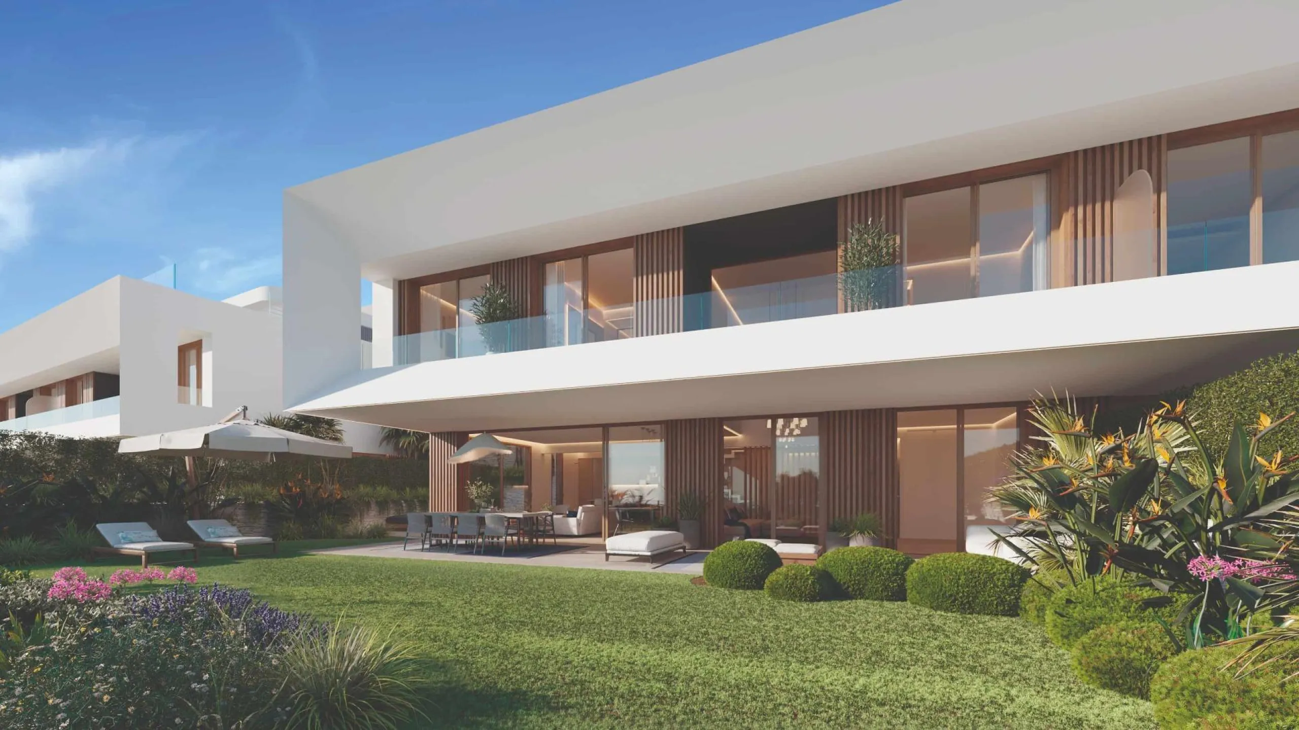 NEW BUILD RESIDENTIAL COMPLEX IN EL PARAISO, MALAGA& & If you are looking for a place to relax, enjoy the sun, gastronomy, and outdoor sports... you are in the right place. New Build Residence is a boutique residential complex of 15 modern homes in 