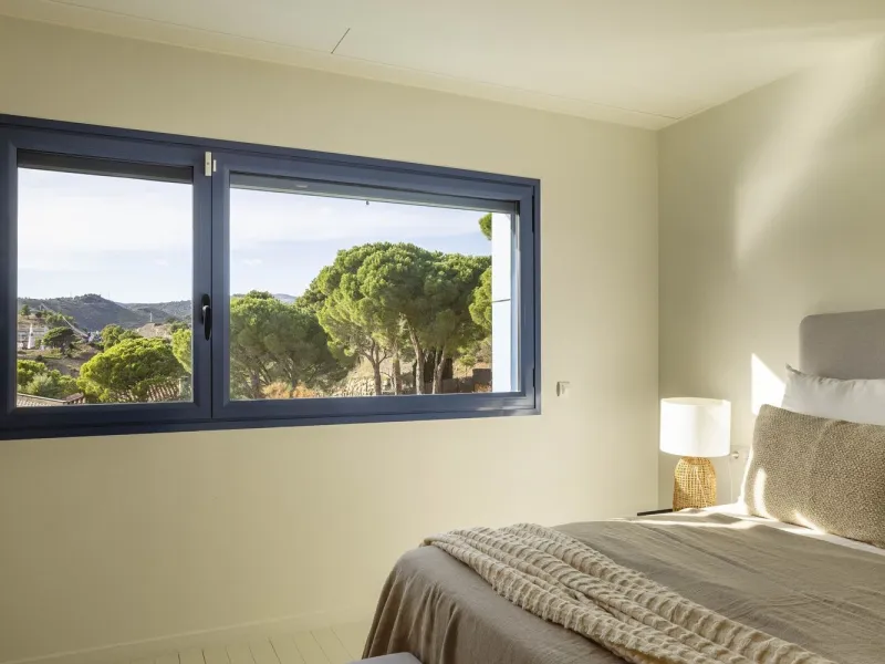Villa exclusiva y moderna con acceso al mar en Costa Brava