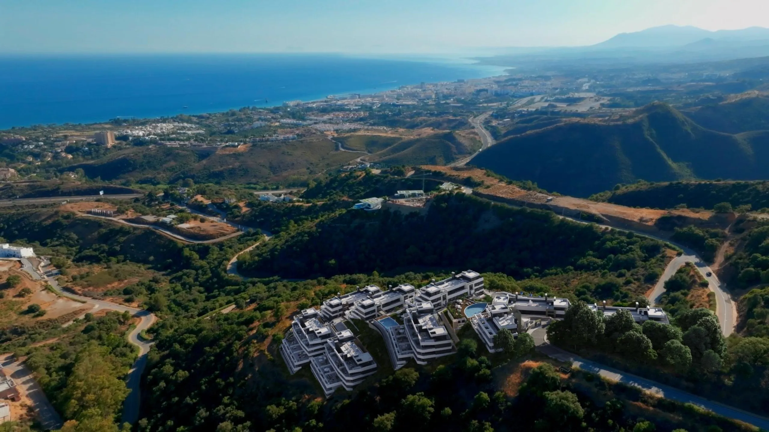 NEW BUILD RESIDENTIAL COMPLEX NEAR MARBELLA