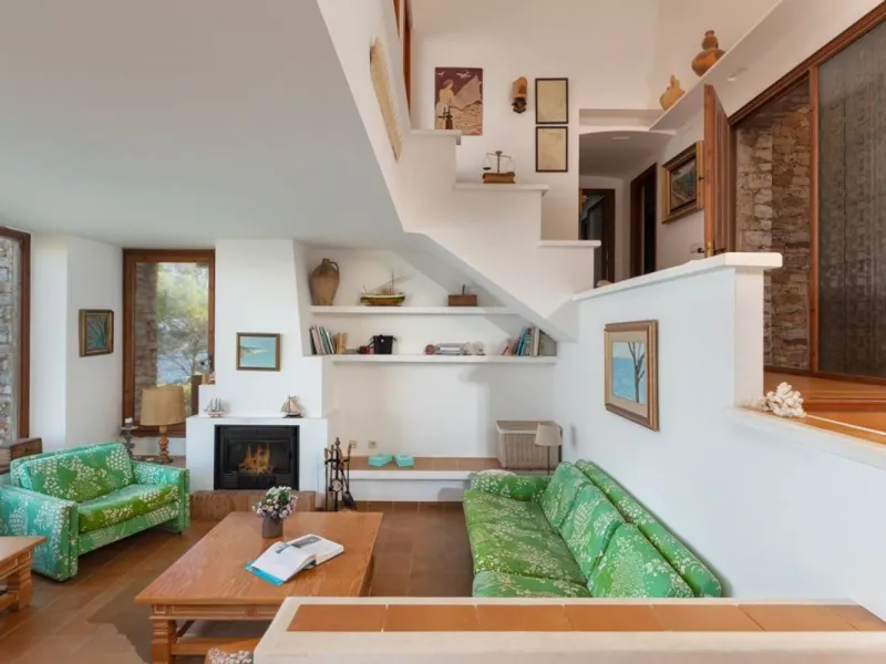 Exclusive villa with sea views in Sa Riera, Begur