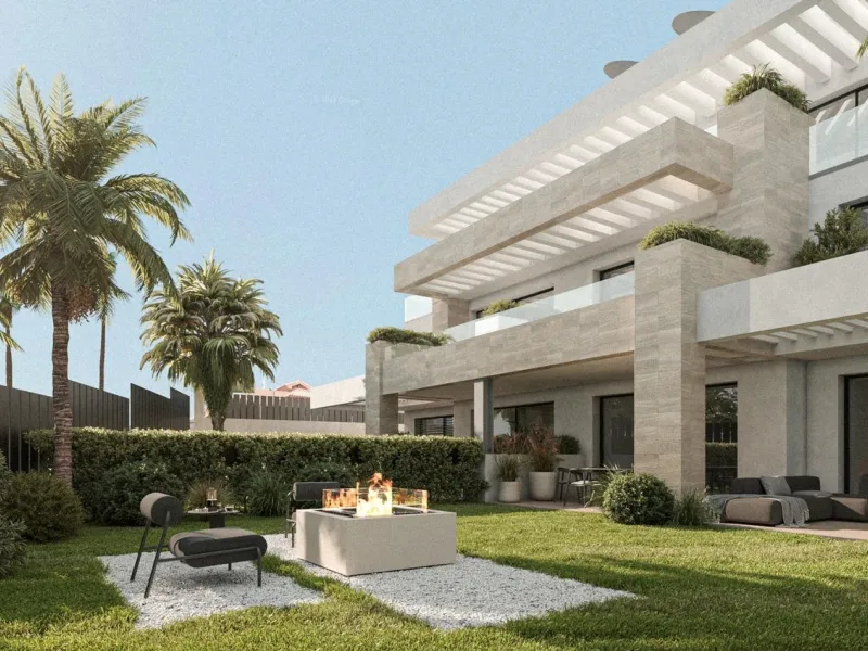 NEW BUILD RESIDENTIAL COMPLEX NEAR ESTEPONA& & New Build residential complex of luxury apartments in Buenas Noches, near Estepona.& & Complex located only 220m from the beach and consist only 3 blocks, each with 5 apartments, in a gated commun