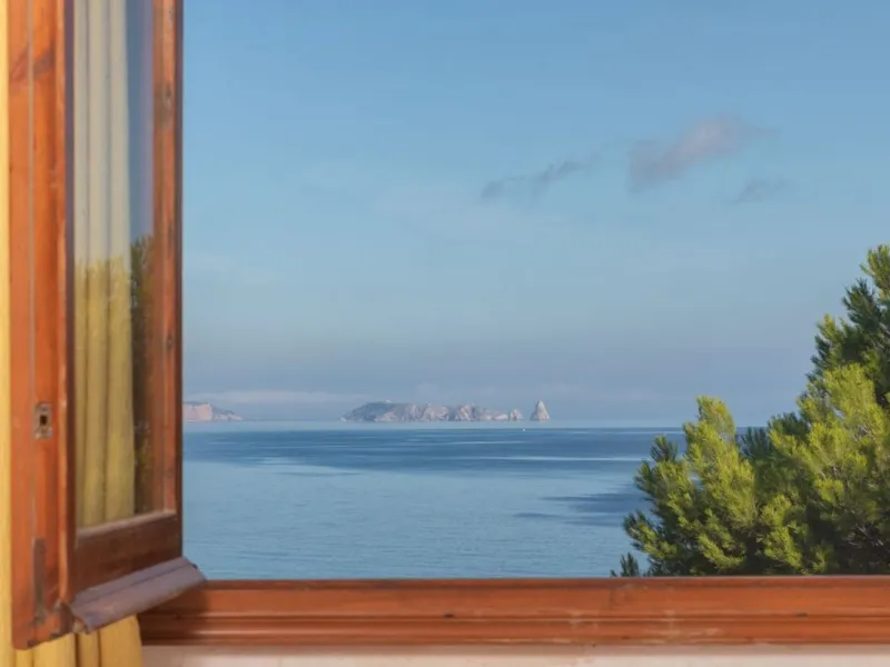 Exclusive villa with sea views in Sa Riera, Begur