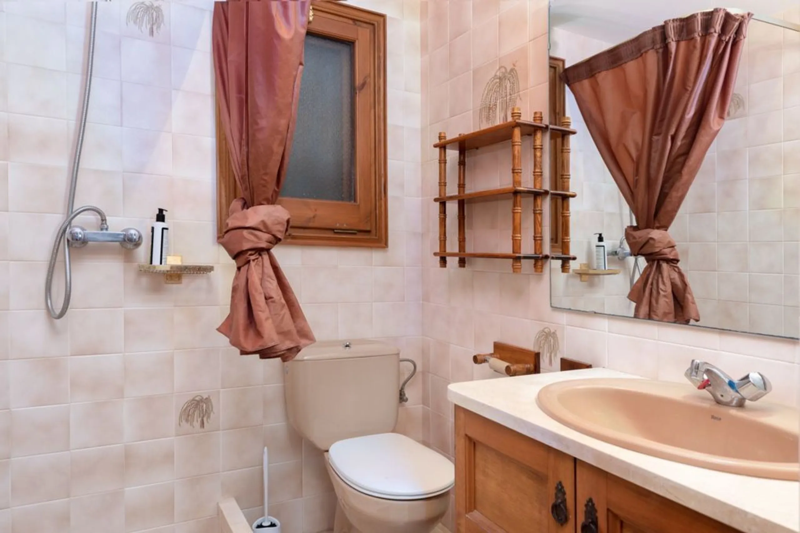 Exclusive villa with sea views in Sa Riera, Begur