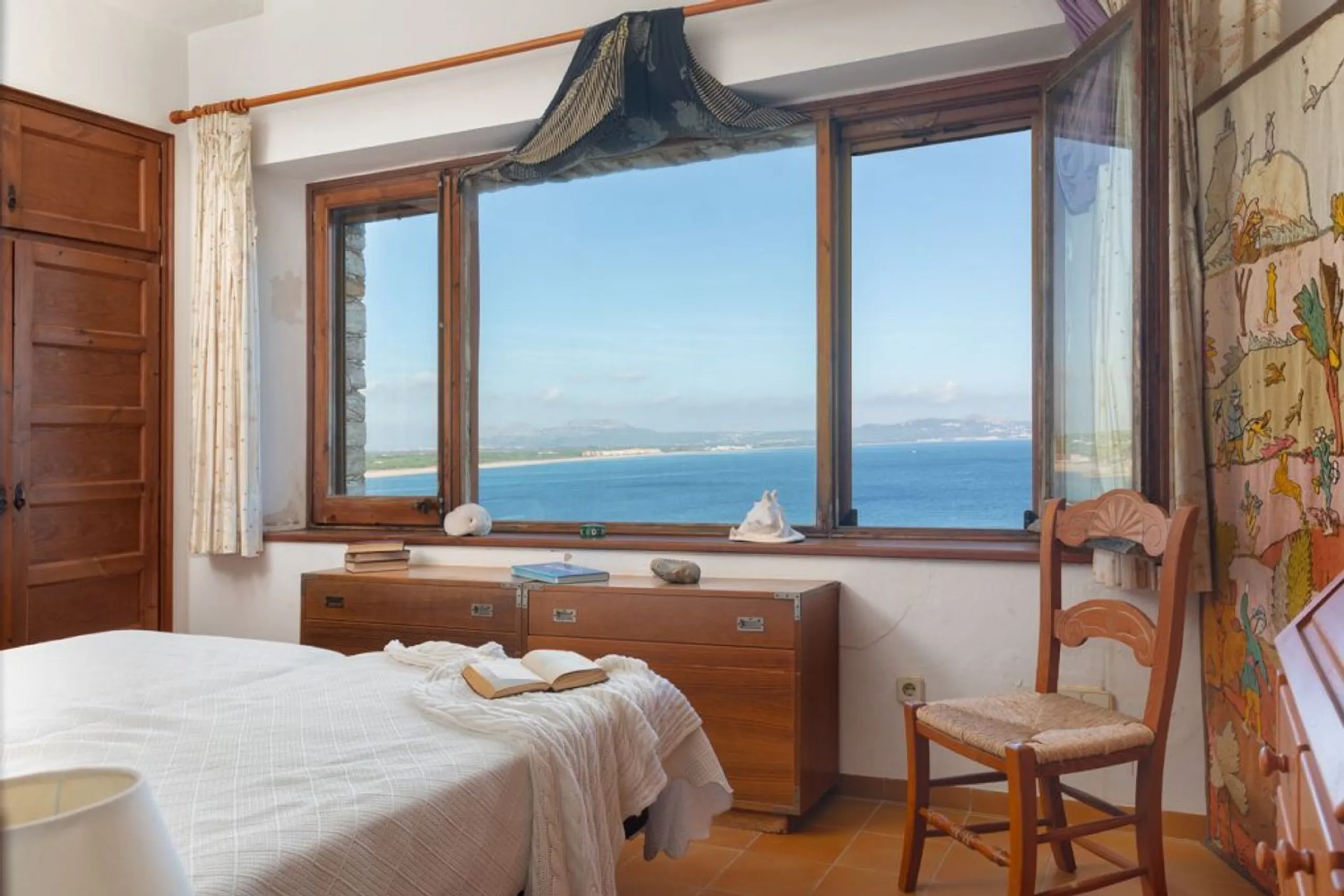 Exclusive villa with sea views in Sa Riera, Begur