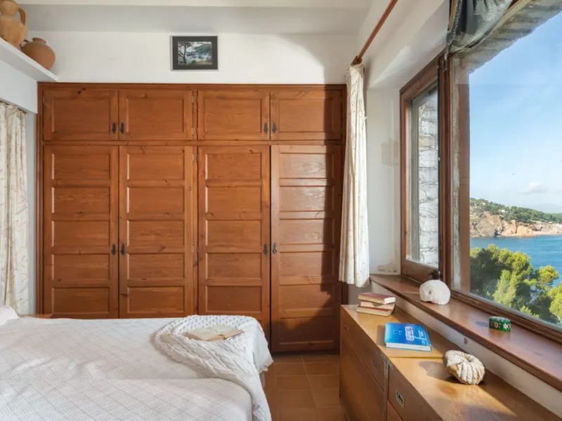 Exclusive villa with sea views in Sa Riera, Begur