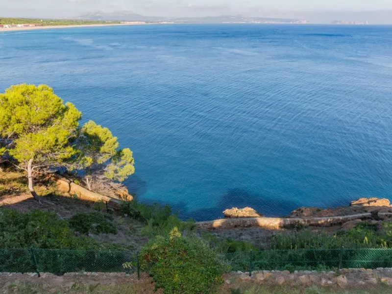 Exclusive villa with sea views in Sa Riera, Begur