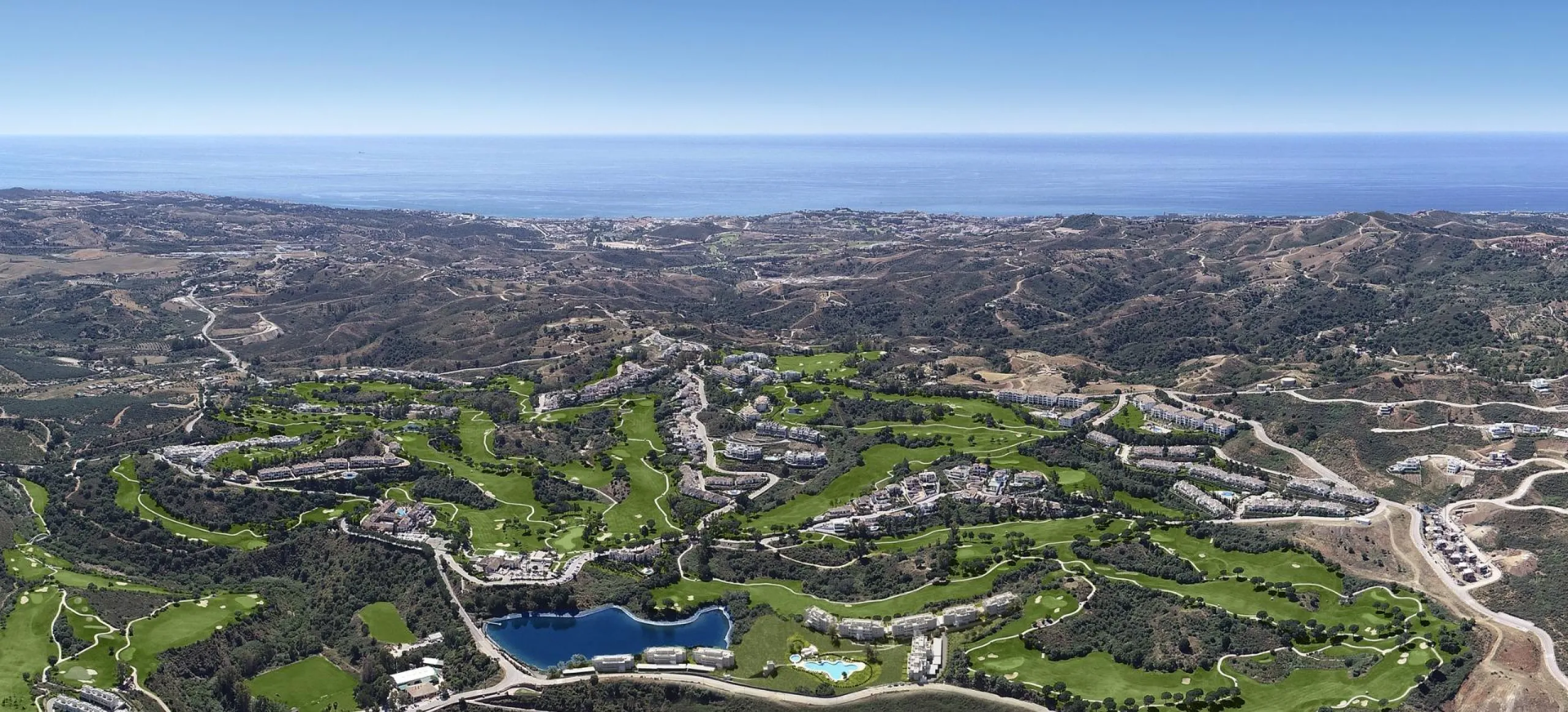 NEW BUILD RESIDENTIAL COMPLEX AT LA CALA GOLF RESORT, MIJAS& & New Build residential complex of apartments and penthouses at the La Cala Golf Resort.& & The residence is being built at the top of the hill overlooking the Europa Golf Course, in