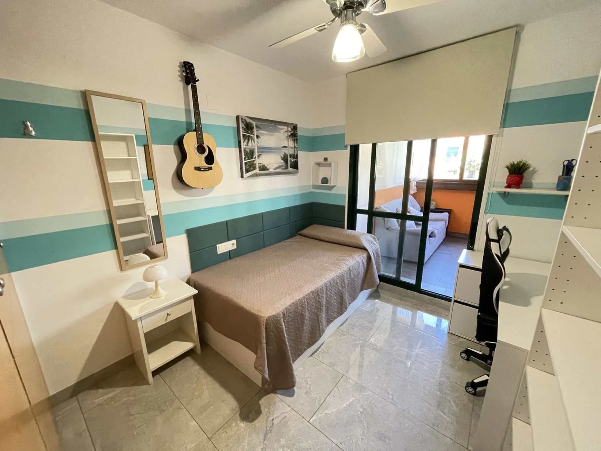 Komplett renovierte 3-Zimmer-Wohnung mit Panoramablick – La Cañada, Marbella
