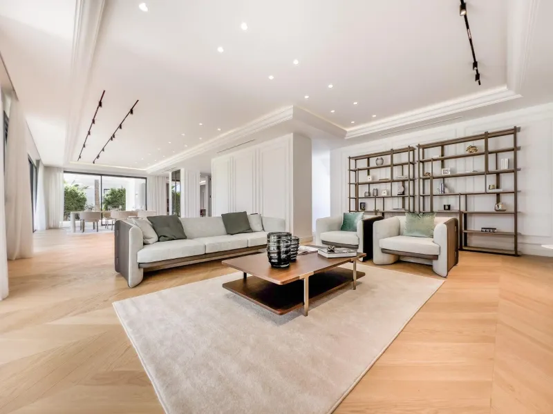 New Luxury Villas with Sea Views in Lomas de Marbella Club